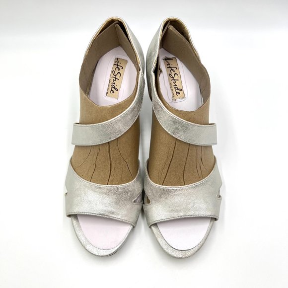 10W 10 WIDE Lifestride Womens Mega Faux Silver Leather Pumps Heels‎ Shoes - Picture 3 of 14